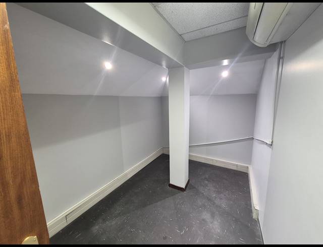 325M² OFFICE TO LET IN WOODMEAD